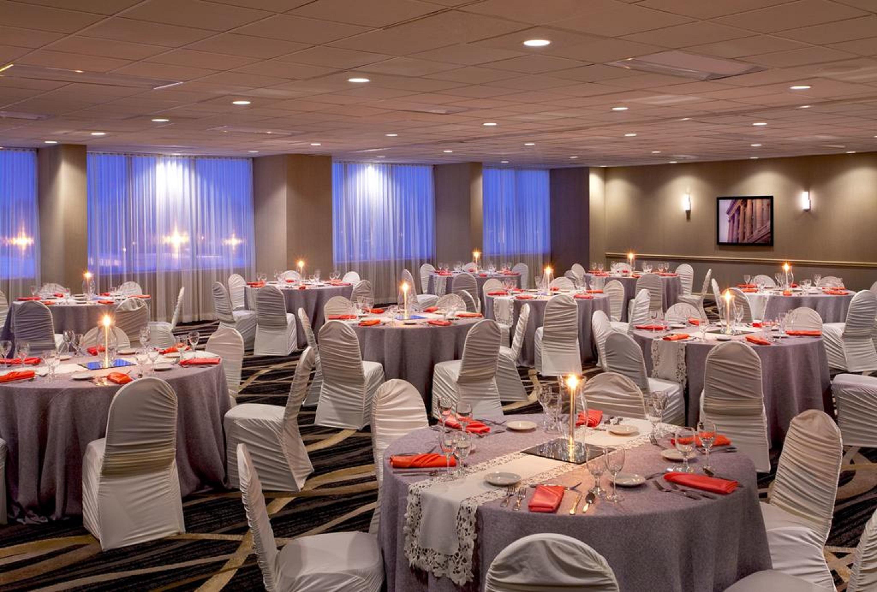 Four Points By Sheraton Cleveland Airport Affari foto
