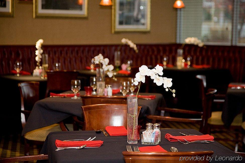 Four Points By Sheraton Cleveland Airport Esterno foto